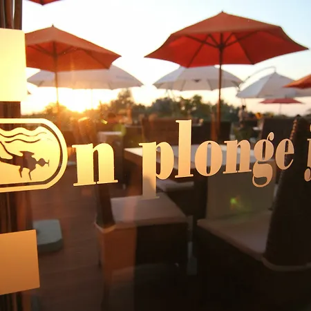 On Plonge Jr. ホテル Tomis Nord